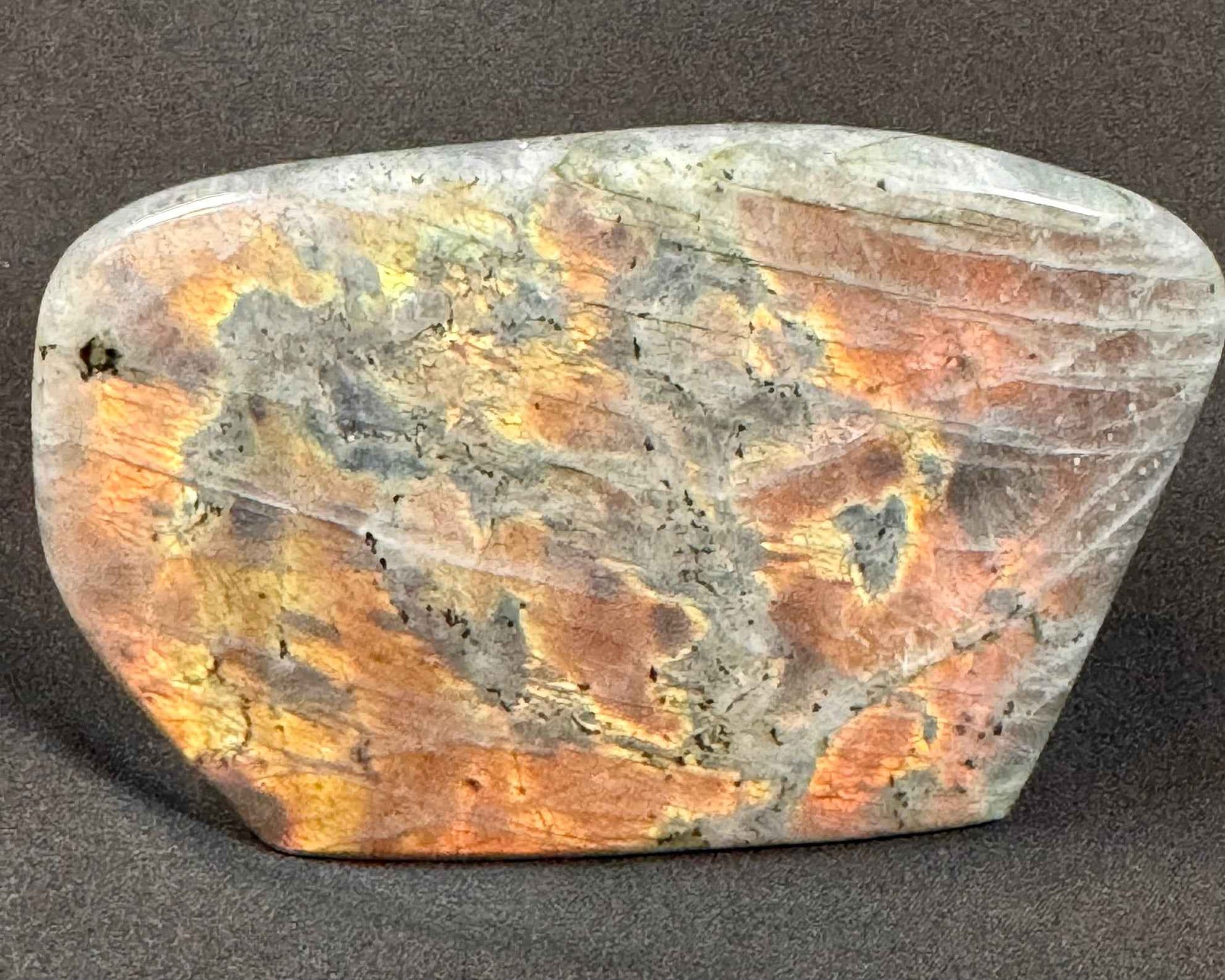 Spectrolite (Labradorite) - Powers Gems